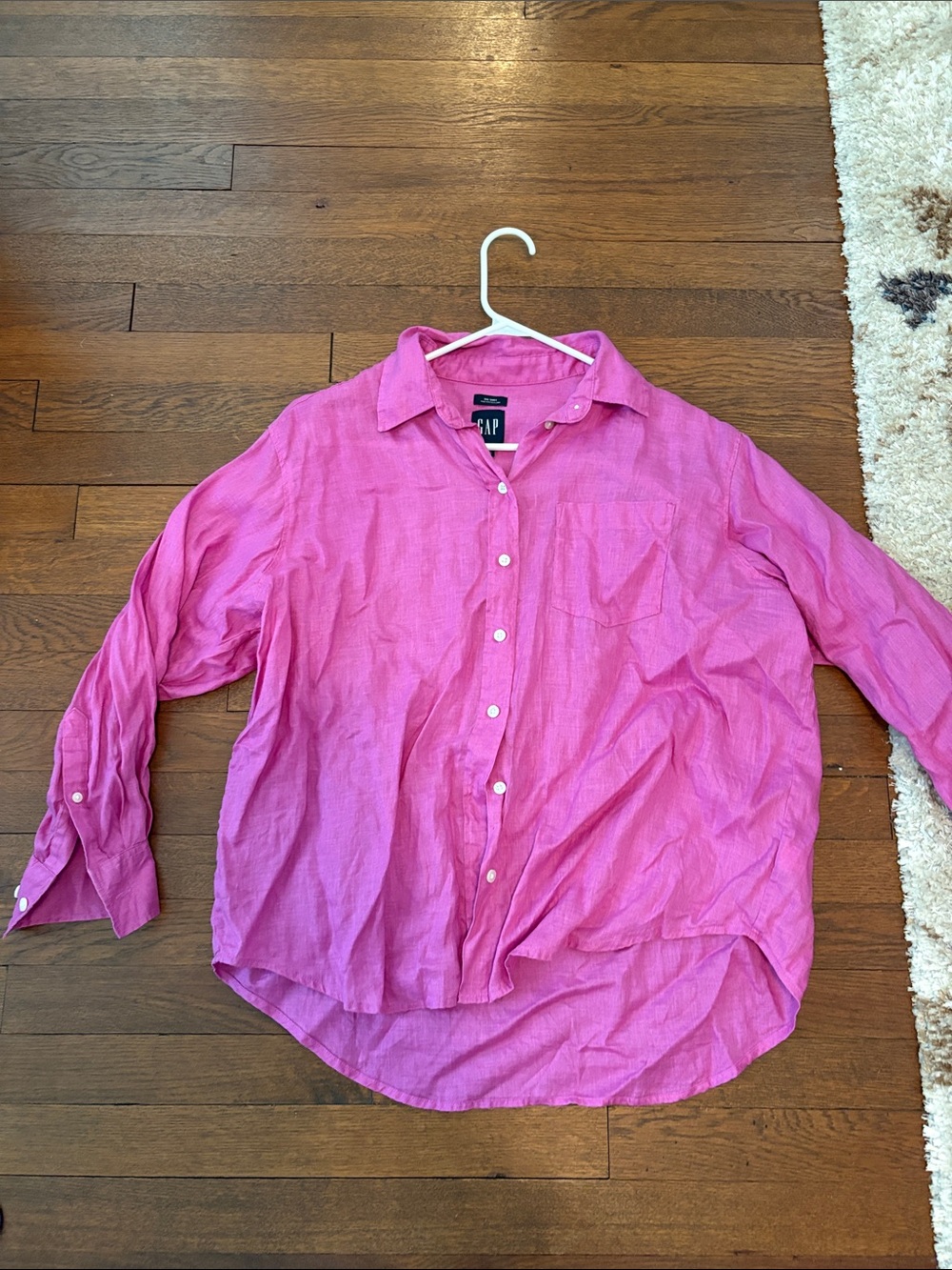 GAP big shirt women’s Bright Pink Casual Button-Down Shirt